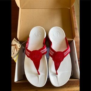 FitFlop Walkstars Thong Sandals